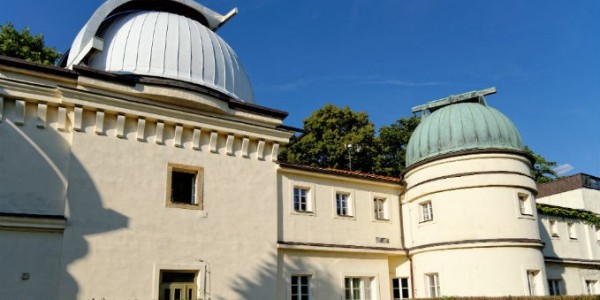 eikona 1 - Stefanik_taksidi-treis-meres-stin-praga-aksiotheata-kai-ksenagisi