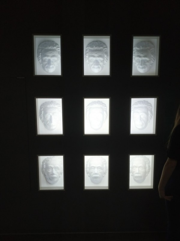 mouseio pseydesthiseon-15