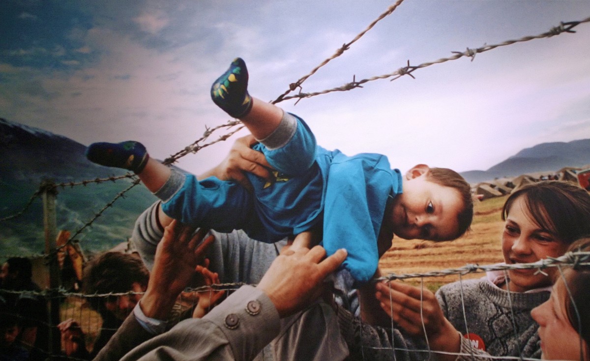 eikona 16 prosfigia kai poiisi