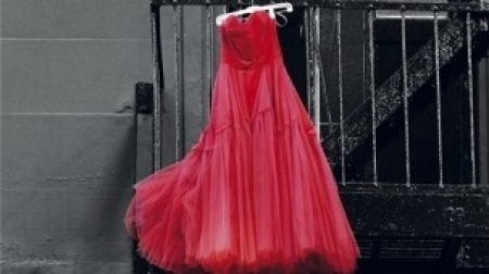 &Eta; &Epsilon;&xi;&alpha;&phi;ά&nu;&iota;&sigma;&eta; - Kristinna Ohlsson