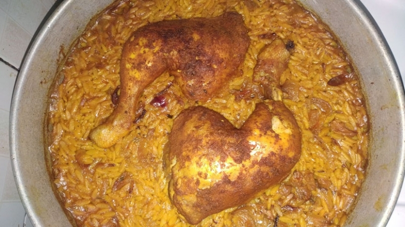 Μαροκινό κοτόπουλο με κριθαράκι