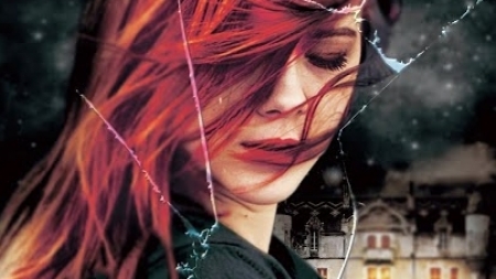 &Nu;&upsilon;&chi;&tau;&epsilon;&rho;&iota;&nu;ό &Sigma;&chi;&omicron;&lambda;&epsilon;ί&omicron;: &Tau;&omicron; &rho;ά&gamma;&iota;&sigma;&mu;&alpha; - C. J. Daugherty